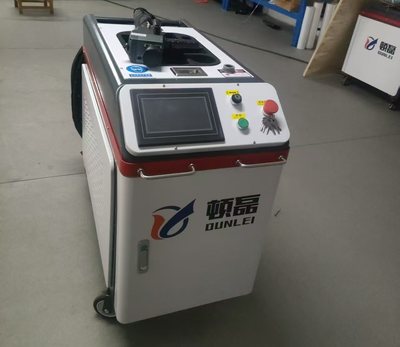 500w脉冲光纤激光除锈机