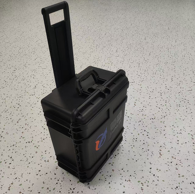 1200瓦风冷式激光除锈机 拉杆箱式