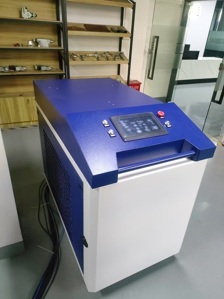激光打标机在精密制造中的应用与发展趋势